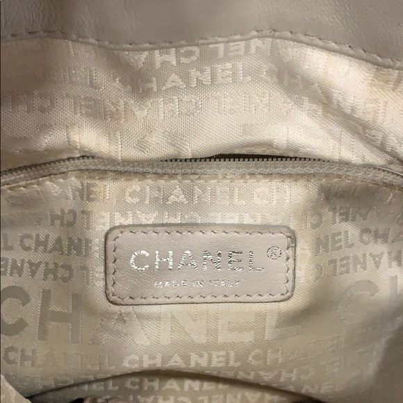CHANEL BAG - Picture 4 of 5